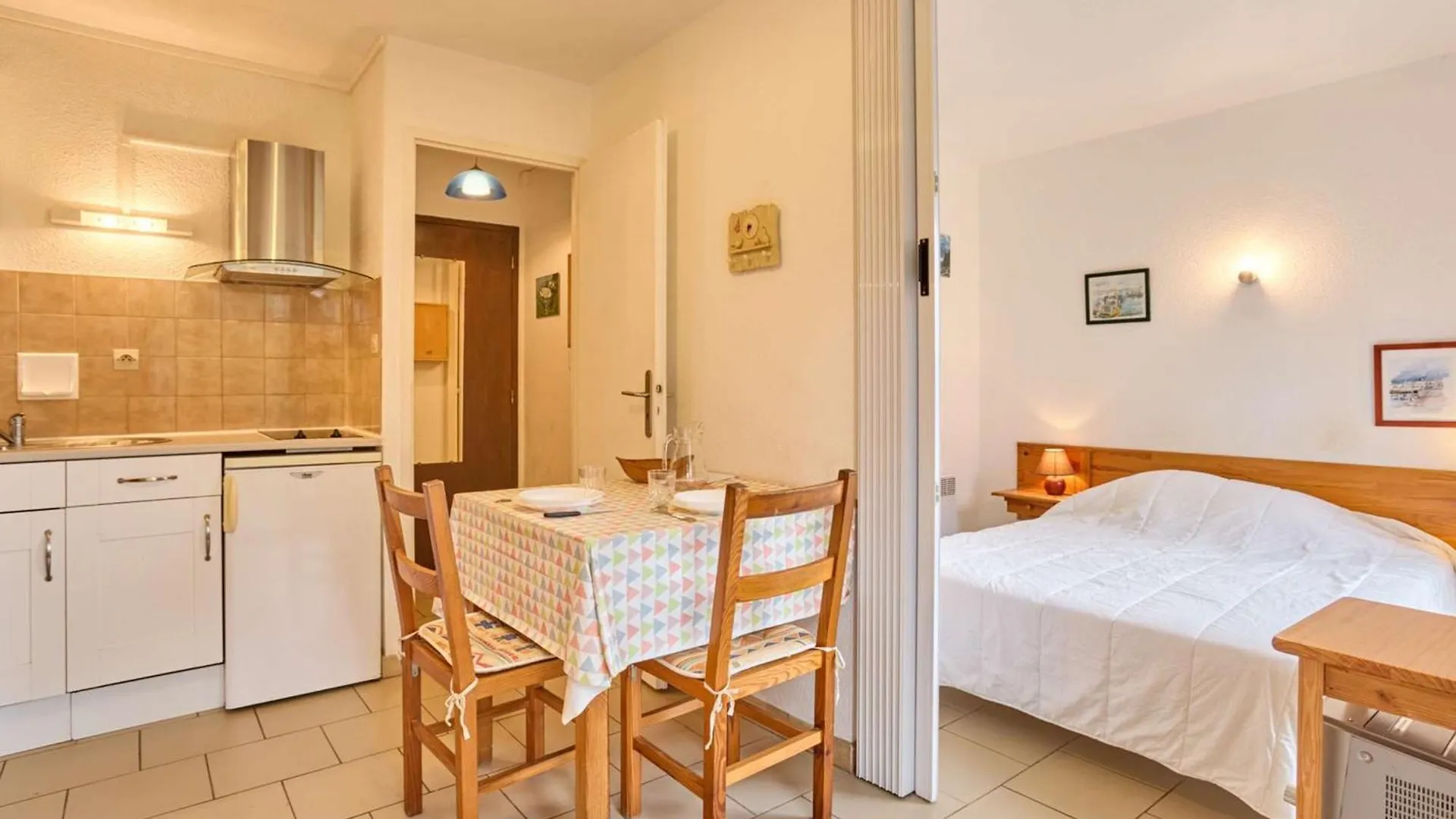 Appartement lumineux avec terrasse et climatisation, parking inclus - FR-1-841-6 Cazaubon 0*, Barbotan-les-Thermes Fransa