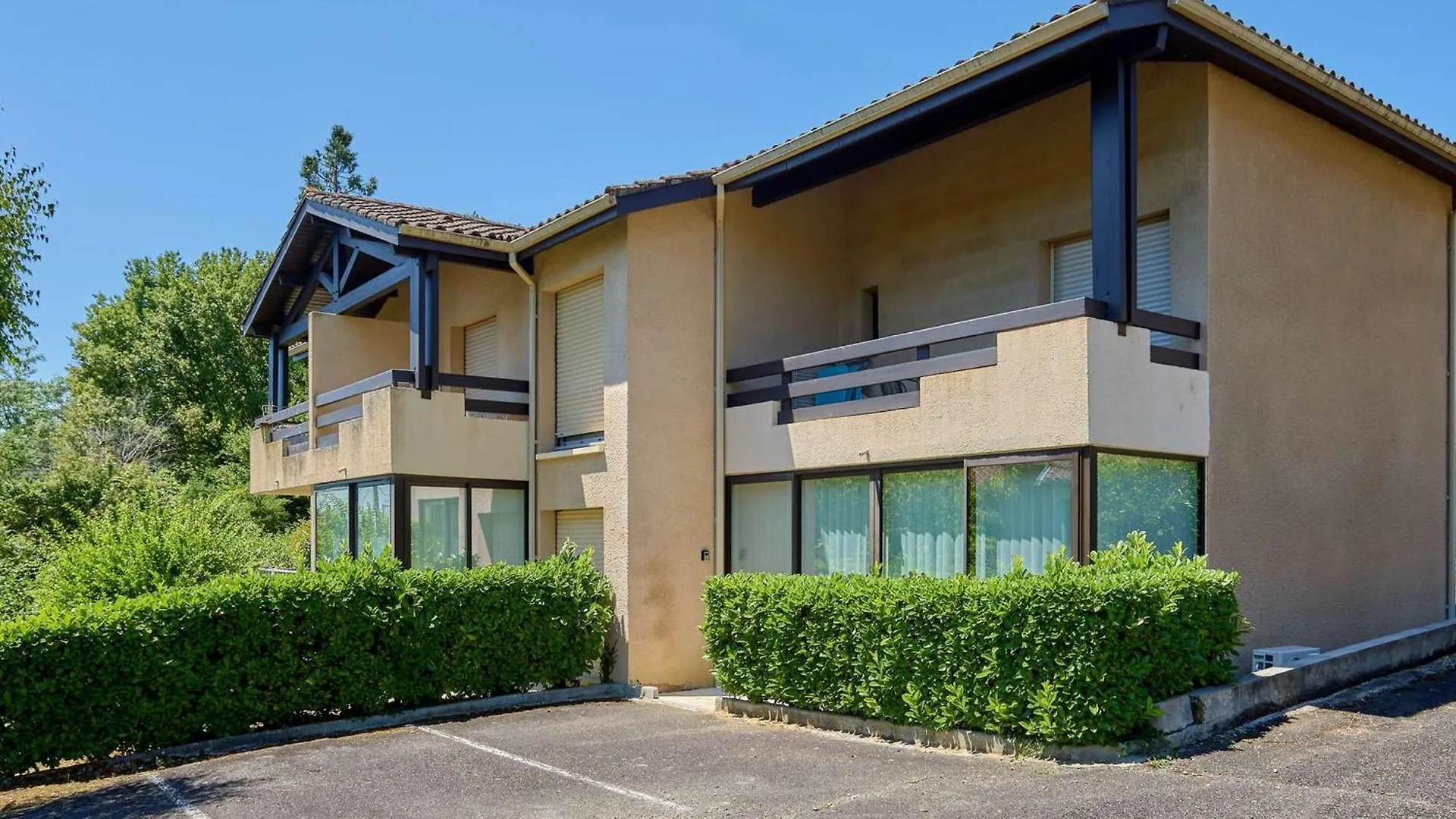 Appartement lumineux avec terrasse et climatisation, parking inclus - FR-1-841-6 Cazaubon Daire Barbotan-les-Thermes